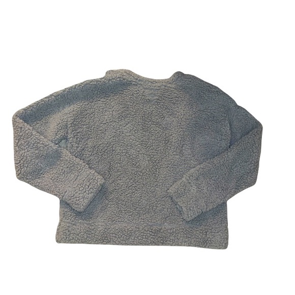 Light Grey Sherpa women’s sweater, unworn with tags. - Picture 2 of 5